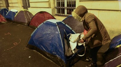 Les mineurs isolés étrangers arrivant tout juste à Paris s'occupent généralement peu de leur santé. Crédit : Mehdi Chebil pour InfoMigrants