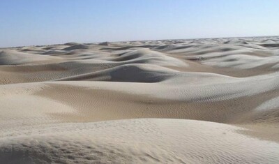 Le désert du Sahara, dans la région de Touzeur, en Tunisie. Crédit : Wikipedia commons