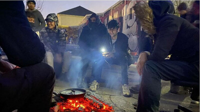 Des Afghans dans les rues de Pantin, au nord de Paris, en février 2022. Crédit : InfoMigrants