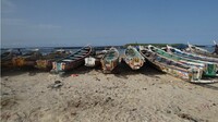 Des pirogues sur une plage de Dakar (photo d'illustration). Crédit : RFI/Ndiassé SAMBE | 