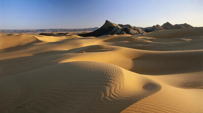 Selon l’Organisation internationale pour les migrations, la traversée du Sahara est considérée comme la plus dangereuse au monde. Crédit : Getty Images