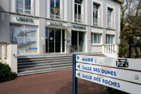 La mairie de Saint-Brevin-les-Pins (Loire-Atlantique), le 11 mai 2023. THOMAS LOUAPRE / DIVERGENCE POUR « LE MONDE »